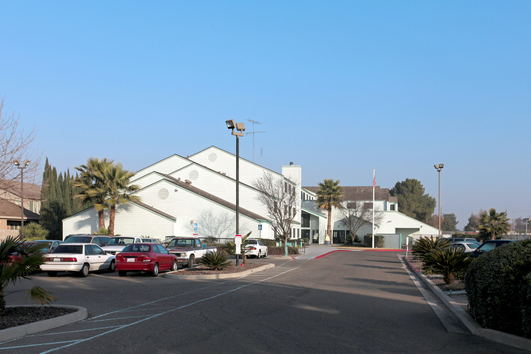 Ceres Christian Terrace in Ceres, CA - Building Photo