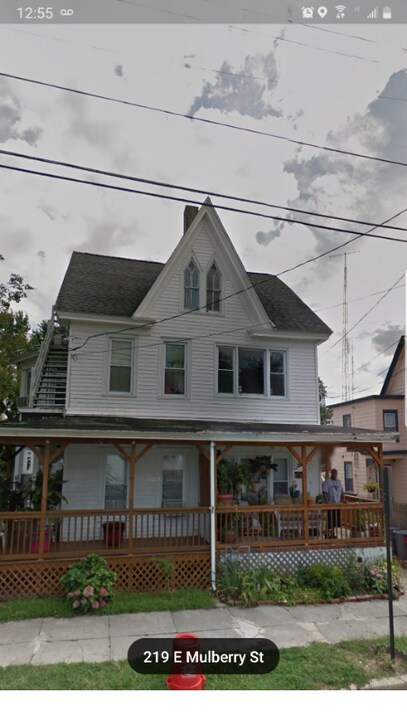 219 E Mulberry St in Millville, NJ - Building Photo