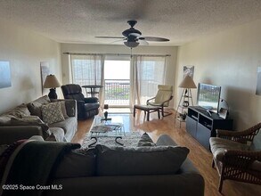 1305 S Atlantic Ave in Cocoa Beach, FL - Building Photo - Building Photo