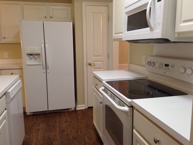 8510 Heron Glen Dr in Charlotte, NC - Building Photo - Building Photo