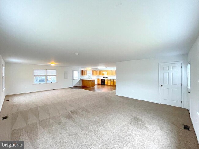 44994 Serenity Farm Ln in Callaway, MD - Building Photo - Building Photo