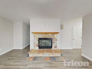 10341 Buckshire Ln in Indianapolis, IN - Building Photo - Building Photo