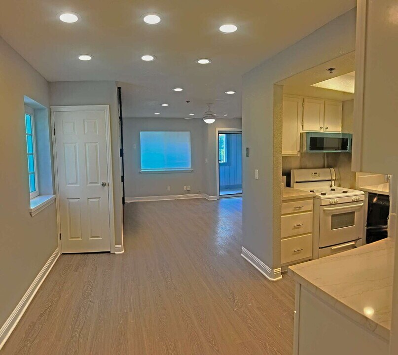 5420 Connecticut Ave in La Mesa, CA - Building Photo