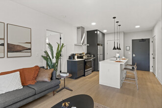 Michigan Place Apartments in Buffalo, NY - Building Photo - Building Photo