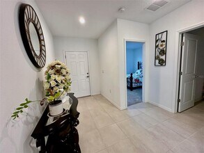 217 Aquamarine Ln in Kissimmee, FL - Building Photo - Building Photo