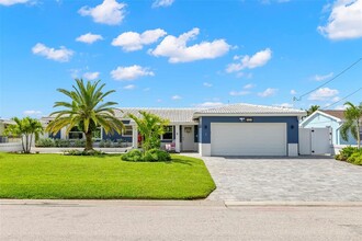 7924 1st Ave S in St. Petersburg, FL - Building Photo - Building Photo