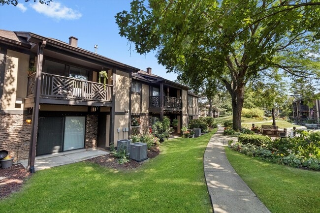 property at 850 Sheldon Ct