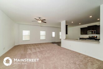 4219 Trail de Paris in New Braunfels, TX - Building Photo - Building Photo