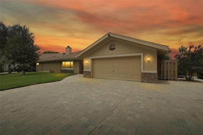 property at 5264 S Spy Glass Point