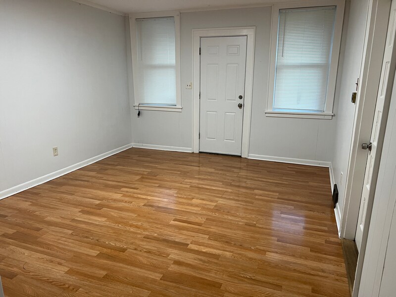 22 Platt St in Ansonia, CT - Building Photo