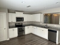 2008 Huyana Way photo'