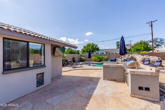 6924 E Mariposa Dr in Scottsdale, AZ - Building Photo - Building Photo