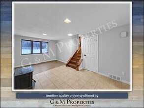 81 Karenlee Dr in Rochester, NY - Building Photo - Building Photo