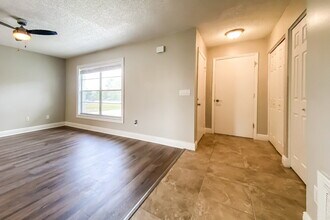 4459 Springwood Rd in Spring Hill, FL - Building Photo - Building Photo