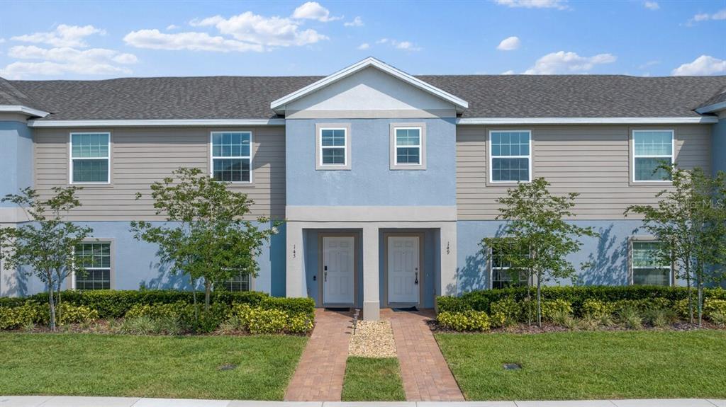 145 Claire Ln in Davenport, FL - Building Photo