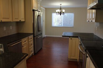 9460 Cherry Hills Ln in San Ramon, CA - Building Photo - Building Photo