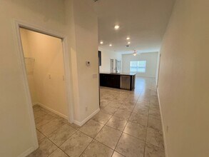 3955 Radcliff Ave in North Port, FL - Building Photo - Building Photo