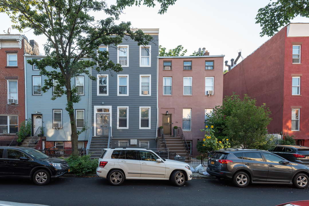 108 Ryerson Street in Brooklyn, NY - Building Photo