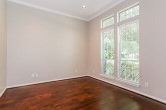 13207 Castle Combe Dr in Houston, TX - Building Photo - Building Photo