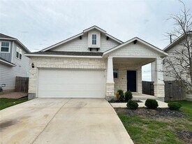 66 Bent Trl Ln in Andice, TX - Building Photo