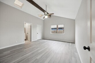 5300 McCandless Street in Austin, TX - Building Photo - Building Photo