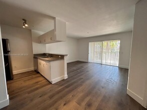 420 S Park Rd in Hollywood, FL - Building Photo - Building Photo
