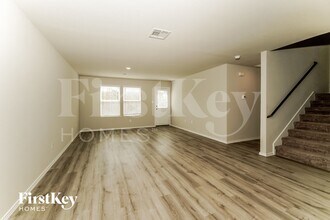 1914 Morse Way, Unit 6 in San Antonio, TX - Building Photo - Building Photo