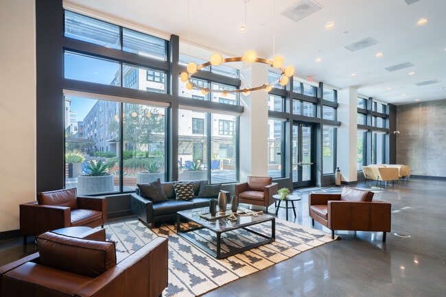 Waymark in Walnut Creek, CA - Foto de edificio - Interior Photo