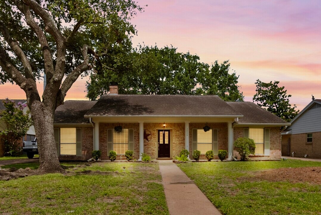 2526 Palo Pinto Dr in Houston, TX - Building Photo
