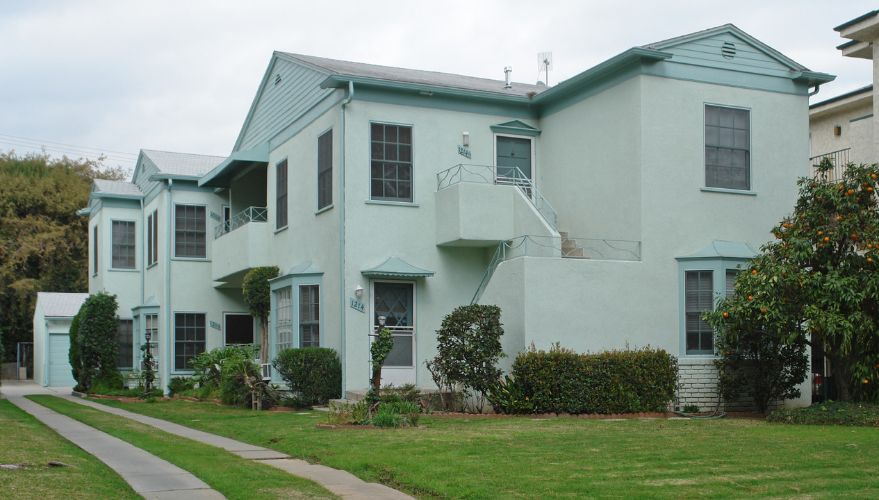 1214 Pine St in South Pasadena, CA - Foto de edificio