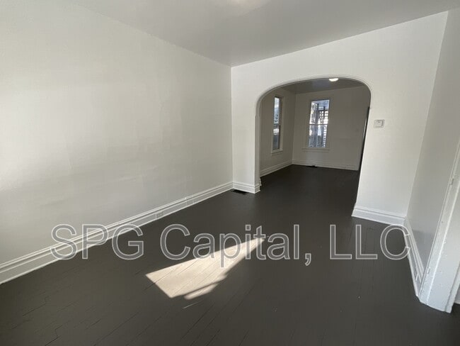 1433 Monroe St in West York, PA - Building Photo - Building Photo