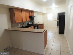 2227 Pine St in Wilmington, DE - Building Photo - Building Photo