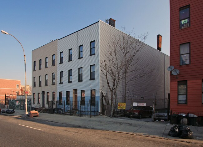 659 Bushwick Ave in Brooklyn, NY - Building Photo - Building Photo