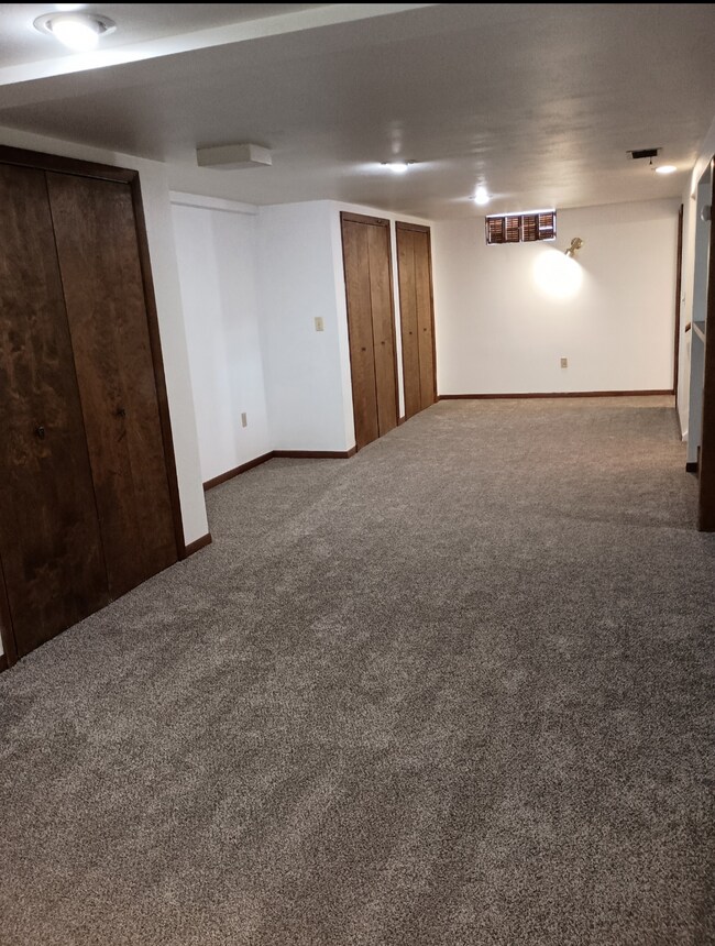 property at 2016 Prairie Ave
