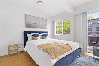 1550 W 11th Ave in Vancouver, BC - Building Photo - Building Photo