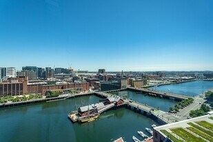 500 Atlantic Ave, Unit 16N in Boston, MA - Building Photo