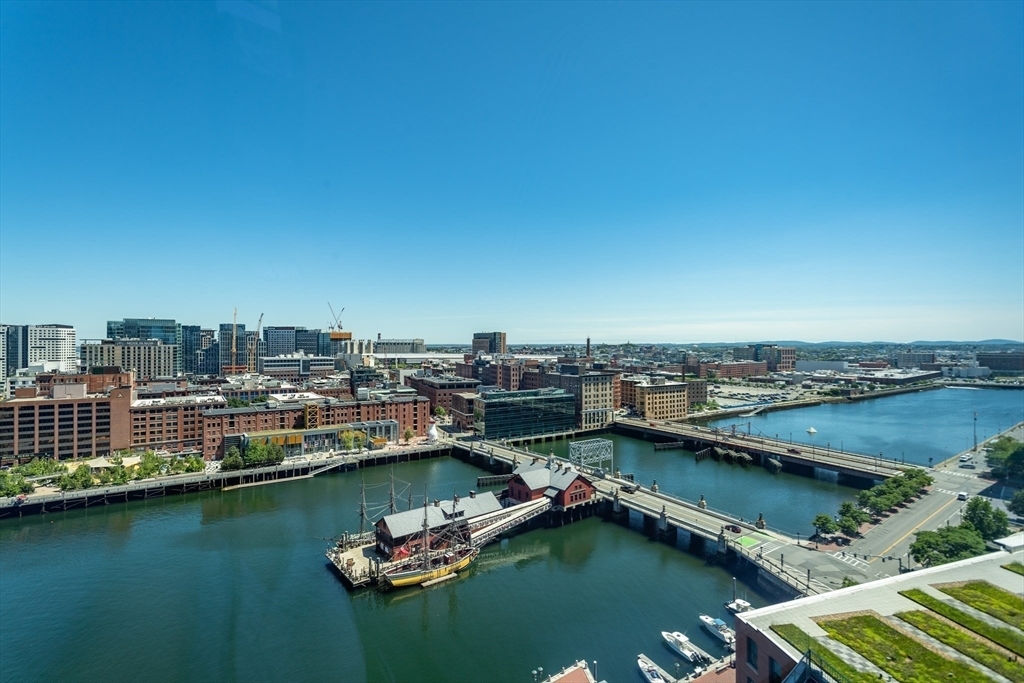 500 Atlantic Ave, Unit 16N in Boston, MA - Building Photo