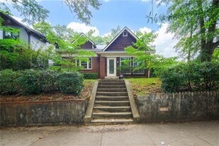 1656 Hosea L Williams Dr SE in Atlanta, GA - Building Photo