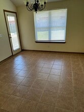 1409 Meadow Run in Moore, OK - Building Photo - Building Photo
