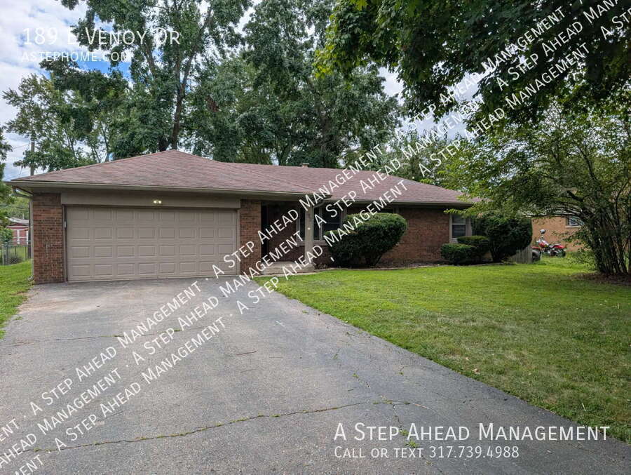 189 E Venoy Dr in Indianapolis, IN - Building Photo