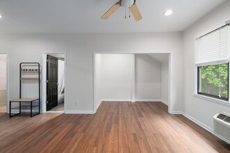 1879 Gordon Manor NE in Atlanta, GA - Building Photo - Building Photo