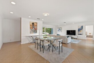 3080 NE 43rd St in Fort Lauderdale, FL - Building Photo - Building Photo