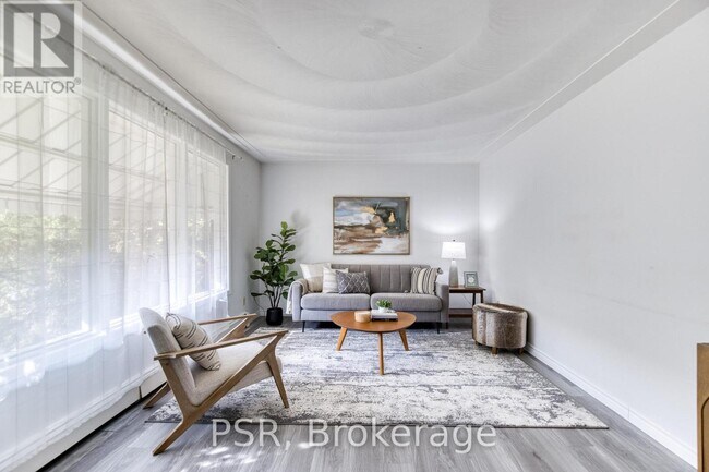 80 Westwood Dr in Kitchener, ON - Building Photo - Building Photo