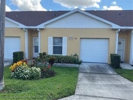 240 Trafalgar Way in Lake Placid, FL - Building Photo