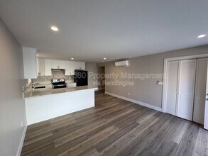 1421 Obispo Ave in Long Beach, CA - Building Photo - Building Photo