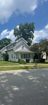 216 E Lincoln St in Greenfield, IN - Building Photo