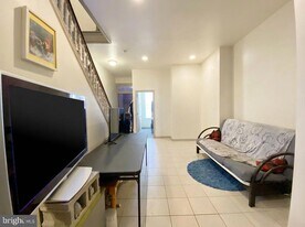 2037 N Carlisle St in Philadelphia, PA - Building Photo