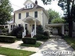 84 Walnut St in Lynbrook, NY - Building Photo