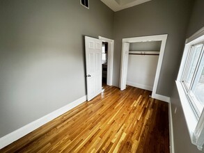 33 Adamson St, Unit 3 in Boston, MA - Building Photo - Building Photo