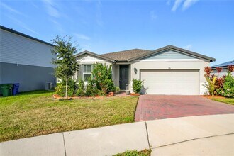 928 Cambridge Dr in Winter Haven, FL - Building Photo - Building Photo